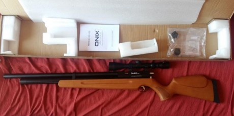 Vendo carabina PCP marca ONIX modelo KRON MULTITIRO del 4,5 con un cargador multitiro adicional, y visor 02