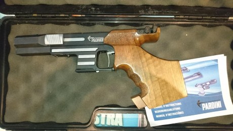 Hola,

Vendo mi pardini 22Lr en perfecto estado, gatillo recto aligerado,una maravilla.750€

Un saludo 10