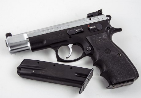 En venta Alza LPA para 1911, similares y clones.

En perfecto estado, nueva.

Precio 50€ envio a peninsula 120