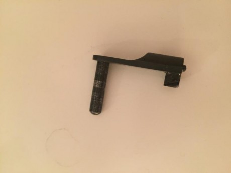 Hola,

Vendo pistola Star BKM de aleación ligera de aviación, súper cuidada. Disparador afinado. Por el 22