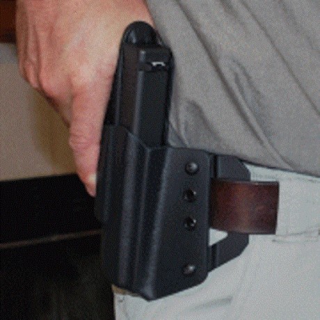 Con el tiempo y los cambios de armas va uno acumulando en el armario infinidad de cosas ,con la intención 20