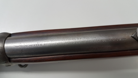 Vendo rifle Winchester original calibre 40-82 WCF. modelo 1886.
Precio 3000 € 01