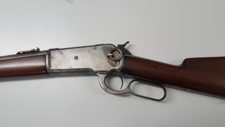 Vendo rifle Winchester original calibre 40-82 WCF. modelo 1886.
Precio 3000 € 00