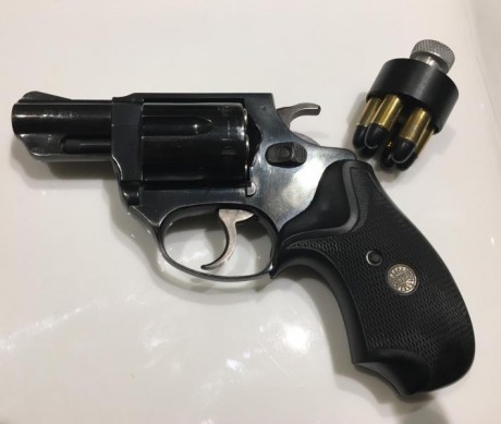 Fabricado en el año 1981 y adquirido en este mismo foro en el año 2013 (a un compañero Guardia Civil) 01