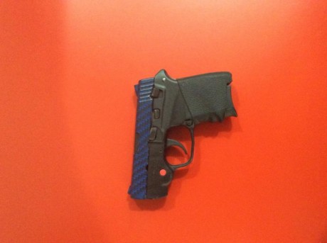 Vendo S&W .380 Bodyguard (9 corto) Con 2 cargadores, funda de cintura de kydex, empuñadura grip y 00