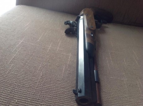 Muy a mi pesar vendo este arma que me hicieron los armeros de Arsa hará un par de años. Soy el primer 00