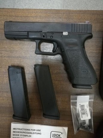 Vendo Glock 17 y equipo de IPSC.

MARCA: Glock
MODELO: 17
CALIBRE: 9 MM PB
GUÍA: Amparada bajo guía CNP
CONDICIONES 00