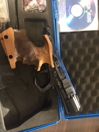 Buenos días, vendo mis dos armas cortas, las dos se encuentran depositadas en la armería Ibergrips (valladolid) 00