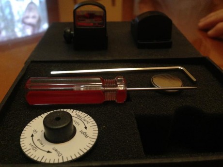 Lote de visor pentaflex 2,5x10x50 ir y punto rojo sutter tamaño pequeño x no usar precio 250 02