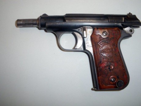 Un compañero vende esta preciosa ASTRA FALCON, en calibre 9mm Corto, guiada en F.
Está en Madrid, y se 00