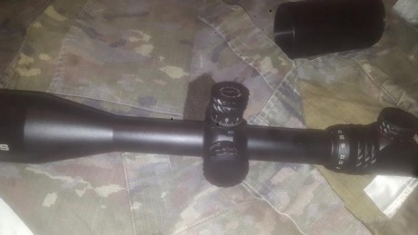 Vendo walther prs 4-24x50 con reticula iluninada en rojo y verde. No tiene apenas uso y ni un arañazo. 01