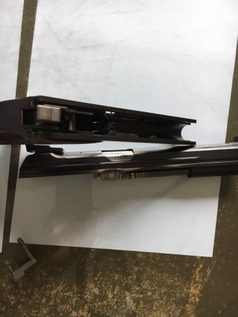 Hola a todos:
Un amigo me ha pedido que le anuncie la venta de una de sus armas.
Se trata de una SWISS 32