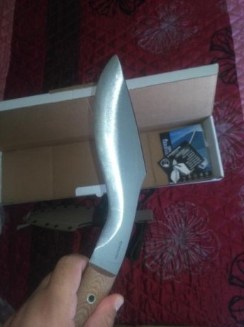 kukri modelo 2017 micarta color arena 24 cm de hoja 8mm de grosor estado impoluto no ha salido de la caja 00