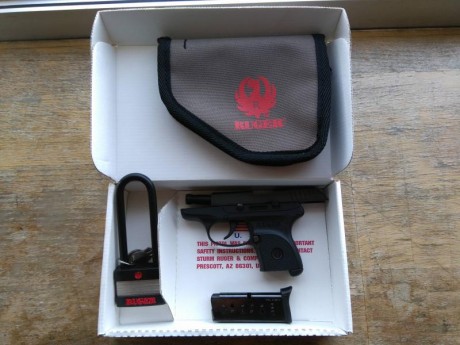 ]Vendo RUGER LCP 9 m/m corto.
Esta en perfecto estado.
Precio 275 euros.
Las fotos se pueden ver en clasificados.
 00