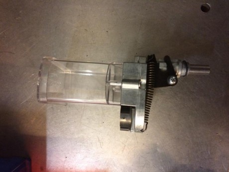 hola a todos
Loa dies estan VENDIDOS
vendo este material con muy poco uso
el dosificador trasparente VENDIDO

los 02