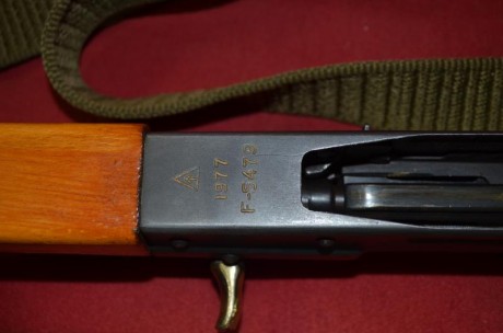 vendo dragunov con todo su equipamiento : portacargadores  con la baqueta , 3 cargadores de 10 tiros y 11
