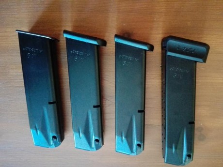 Buenos días:

Vendo este lote de cargadores para la pistola Beretta 92, compatible con la carabina CX4 11