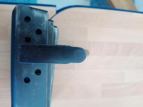 Buenos días:

Vendo este lote de cargadores para la pistola Beretta 92, compatible con la carabina CX4 20