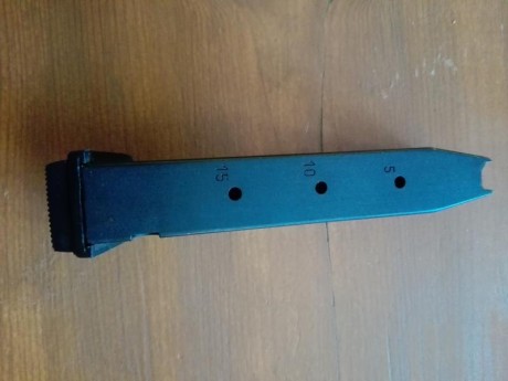 Buenos días:

Vendo este lote de cargadores para la pistola Beretta 92, compatible con la carabina CX4 30