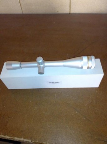 Se vende este visor, es cruz fina pero sin dot y solo se vende lo qué ves en la foto, sin ningún accesorio 30