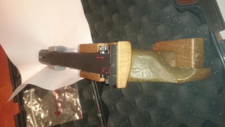 Se vende pardini hp 32.
Incluye maletín de transporte y dos cargadores.
La talla de la empuñadura es M,con 01