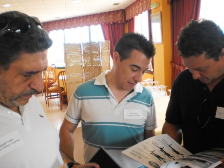 Estimados usuarios, 

A continuación paso a dar más detalles sobre la Reunión de armas.es en Valencia 102