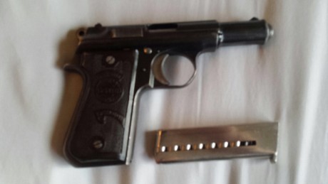 Buenas,

Pongo a la venta esta pistola de un compañero.
Marca Astra Modelo Falcon calibre 9 corto.
Muy 02