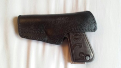 Buenas,

Pongo a la venta esta pistola de un compañero.
Marca Astra Modelo Falcon calibre 9 corto.
Muy 00