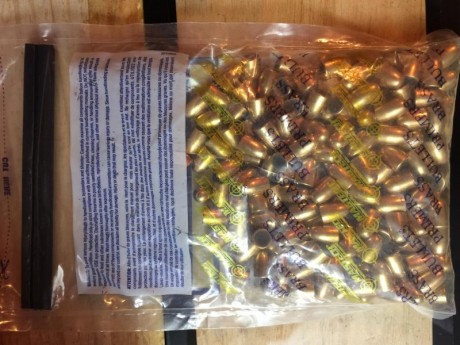 Vendo dies lee del calibre 7,65 o 32 auto más 100 puntas de 91 granos. Esta a estrenar, lo compre y no 01