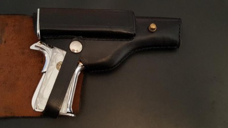 Pues eso, se pone a la venta esta Llama III niquelada y grabada de fabrica con detalles de baño de oro, 131