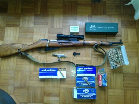 Vendo Mosin Nagant M38, perfecto estado mecanico y funcional, maderas al aceite, con correa replica de 02
