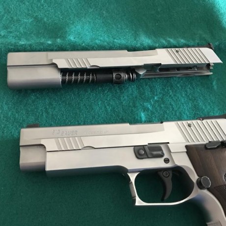 Sig Sauer X five single action 5" mas carro de 6".
4 cargadore, todo en sus cajas originales, 00