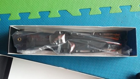 Vendo cuchillo Cold Steel Recon Tanto nuevo y sin ningun uso. Esta en su caja como nuevo. 
Caracteristicas: 00