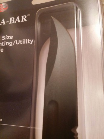 Buenas.
Vendo Ka-Bar de fabricación actual y original (no una copia china barata...) de uno de los cuchillos 11
