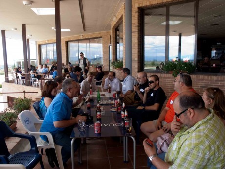 Estimados usuarios, 

A continuación paso a dar más detalles sobre la Reunión de armas.es en Valencia 20
