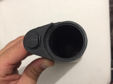 Se vende la culata de un Colt AR-15, la culata es original de Colt, usada pero en buen estado. 

35 Euros 00