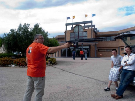 Estimados usuarios, 

A continuación paso a dar más detalles sobre la Reunión de armas.es en Valencia 60
