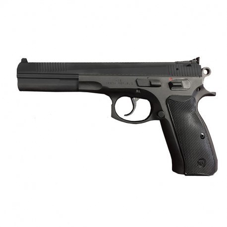Hola amigos! ya que se muestran tantas armas buenas creo que a los propietarios de una cz 75 se nos tendría 100