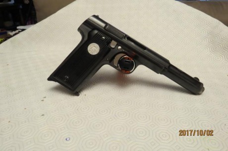   Se vende ASTRA 400 modelo 1921 Procedente de la Armada el nº Original es el 25110 lo se por el cargador 00
