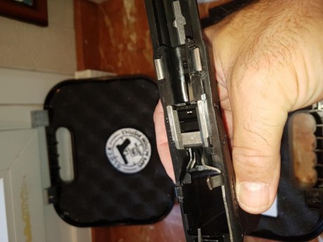 Guiada en licencia A. 50 disparos. Siempre en casa. ESTADO IMPECABLE. Regalo funda interior kydex. Dos 00