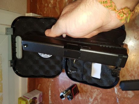 Guiada en licencia A. 50 disparos. Siempre en casa. ESTADO IMPECABLE. Regalo funda interior kydex. Dos 50