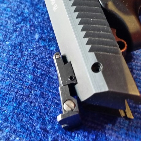 por poco uso vendo me querida gran powear k 100 con , con cañon rotativo ,dos cargadores maletin, miras 11