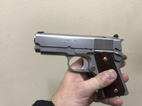 Buenas a todos,

Vendo esta pistola única y exclusiva, una Detonics modelo Combat Master en calibre .45 11