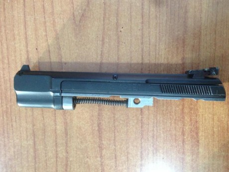 Venta CZ85 en 9mm con  carro kadett del 22lr,es del año 95,esta muy cuidada y en perfecta condiciones 60