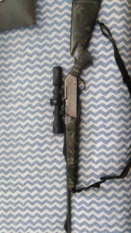 Buenas tardes a todos, pongo en venta este rifle browning longtrack en calibre 300 wm, incluye un visor 02