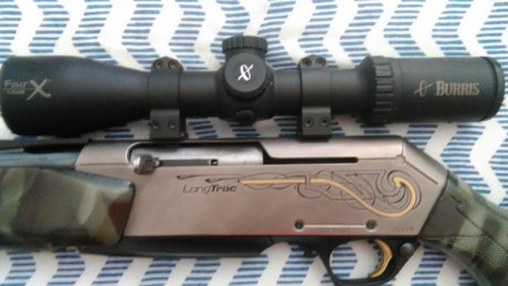 Buenas tardes a todos, pongo en venta este rifle browning longtrack en calibre 300 wm, incluye un visor 00