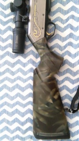 Buenas tardes a todos, pongo en venta este rifle browning longtrack en calibre 300 wm, incluye un visor 10