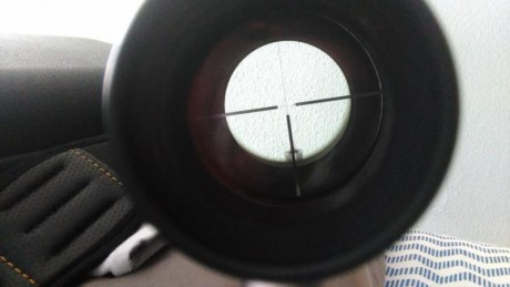 Buenas tardes a todos, pongo en venta este rifle browning longtrack en calibre 300 wm, incluye un visor 20