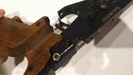 VENDIDA

Vendo la pista del título por cambio a gama superior.
Es la de este enlace https://armasayala.com/es/pistolas-aire-comprimido/1-pistola-alfa-sport-match-.html 01