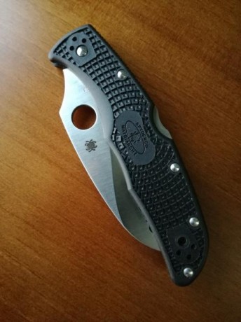 Hola a todos.
Vendo navaja marca SPYDERCO modelo MATRIARCH 2.
Completamente nueva, nunca usada. Siempre 00